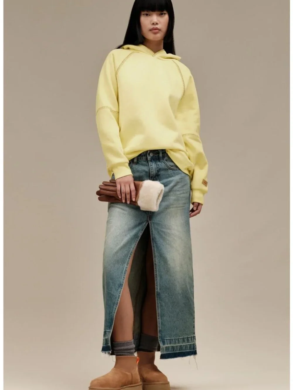 UGG®  Classic Mini Dipper Platform Boots
